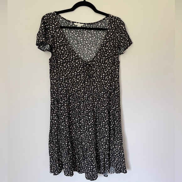 American Eagle Floral Dress - Picture 1 of 2